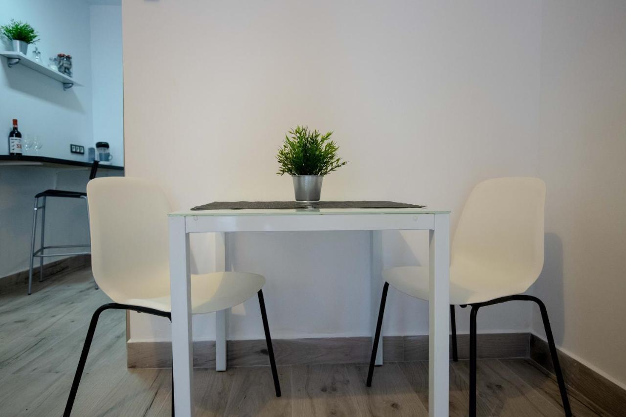 Malaga Suite Picasso With Swimming Pool And Parking In The Center! Buitenkant foto